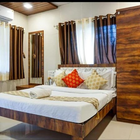 Crystal Villa Панчгани Экстерьер фото
