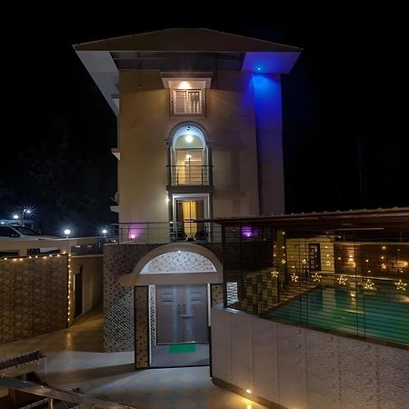 Crystal Villa Панчгани Экстерьер фото