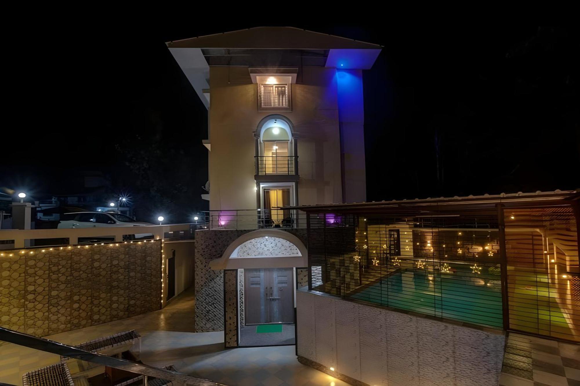 Crystal Villa Панчгани Экстерьер фото
